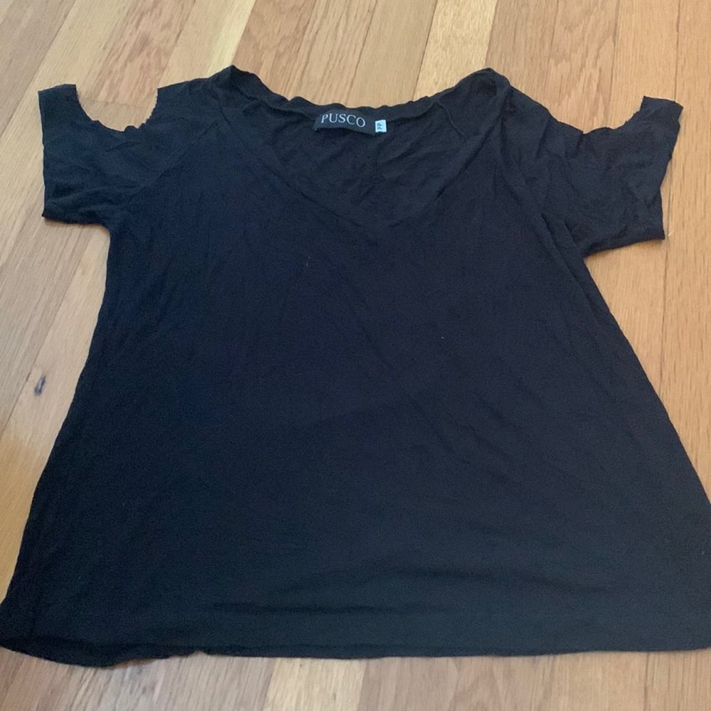 Pusco Black Shirt with creative shirtsleeve.